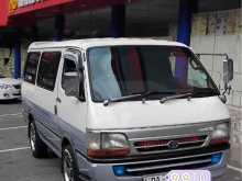 Toyota Dolphin Hiace 2005 Van
