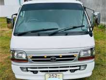 Toyota Dolphin 1993 Van