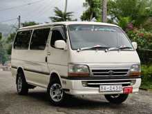 Toyota Dolphin Hiace LH113 1989 Van