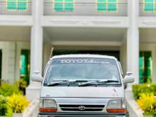 Toyota Dolphin Hiace Lh113 1991 Van