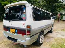 https://riyasewana.com/uploads/toyota-dolphin-hiace-1993-2513524312552.jpg
