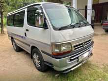 Toyota Dolphin Hiace LH162 Super GL 2001 Van