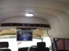 https://riyasewana.com/uploads/toyota-dolphin-hiace-211655394823.jpg