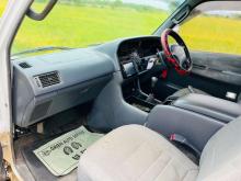 https://riyasewana.com/uploads/toyota-dolphin-hiace-26752366456.jpg
