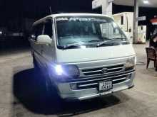 Toyota Dolphin Hiace 1992 Van