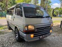 Toyota Dolphin Hiace LH102 1991 Van