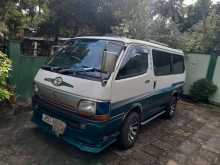 Toyota Dolphin Hiace 1995 Van