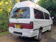 https://riyasewana.com/uploads/toyota-dolphin-hiroof-301919494533.jpg