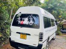 https://riyasewana.com/uploads/toyota-dolphin-hiroop-18745114483.jpg