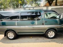 Toyota Dolphin 2006 Van