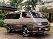Toyota Dolphin KZH 106 1997 Van