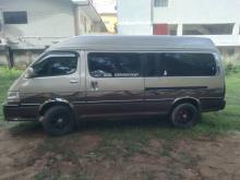 Toyota Dolphin KZH 120 1997 Van