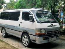 Toyota Dolphin LH113 1998 Van