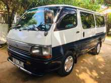 Toyota Dolphin LH113 GL 1998 Van