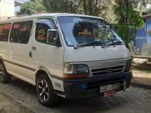 Toyota Dolphin LH113 2000 Van