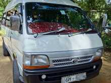 Toyota Dolphin LH123 1995 Van