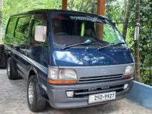 Toyota Dolphin LH103 1995 Van