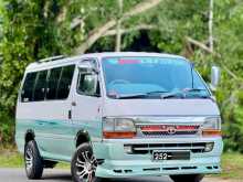 Toyota Dolphin LH113 1994 Van