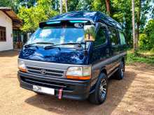 Toyota Dolphin LH 182 1999 Van