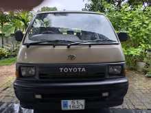 Toyota Dolphin LH 112 Long 1989 Van