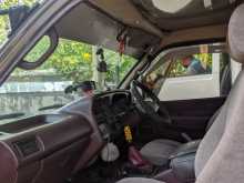https://riyasewana.com/uploads/toyota-dolphin-lh-1993-28451312353.jpg