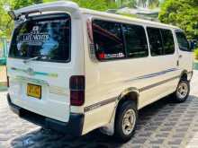https://riyasewana.com/uploads/toyota-dolphin-lh-1995-2521175312792.jpg