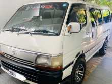 Toyota Dolphin LH113 1998 Van