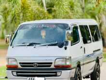 Toyota Dolphin LH113 1999 Van