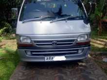 Toyota Dolphin LH113 1999 Van