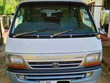 Toyota Dolphin Lh 172 2000 Van