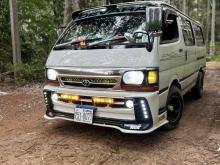 Toyota Dolphin LH113 1993 Van