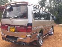 https://riyasewana.com/uploads/toyota-dolphin-lh-5829454743.jpg