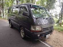Toyota Dolphin LH102 1990 Van
