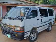 https://riyasewana.com/uploads/toyota-dolphin-lh102-1992-149055012572.jpg