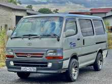 Toyota Dolphin LH102 1993 Van