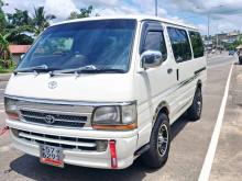 Toyota Dolphin LH102 1991 Van