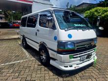 Toyota Dolphin LH103 1995 Van