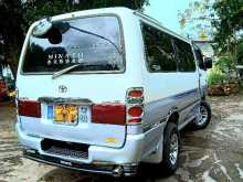 Toyota Dolphin LH103 1994 Van