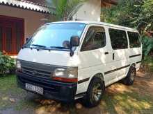 Toyota Dolphin LH103 1994 Van