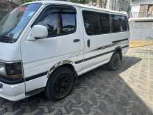 Toyota Dolphin LH109 1995 Van