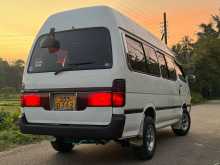 https://riyasewana.com/uploads/toyota-dolphin-lh113-10837504643.jpg