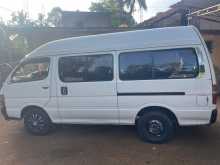 https://riyasewana.com/uploads/toyota-dolphin-lh113-1110156535.jpg