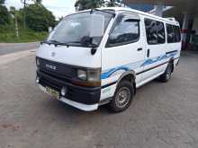 Toyota Dolphin LH113 1990 Van