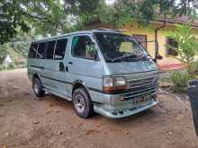 https://riyasewana.com/uploads/toyota-dolphin-lh113-141312184573.jpg