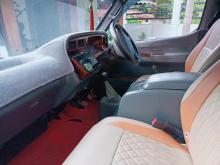 https://riyasewana.com/uploads/toyota-dolphin-lh113-1618242117504.jpg