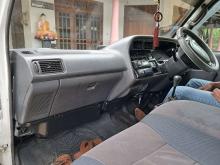 https://riyasewana.com/uploads/toyota-dolphin-lh113-171510106184.jpg