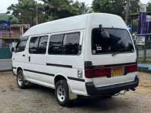 https://riyasewana.com/uploads/toyota-dolphin-lh113-172051264803.jpg