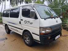 https://riyasewana.com/uploads/toyota-dolphin-lh113-181046444583.jpg