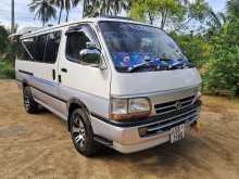 Toyota Dolphin LH113 1992 Van