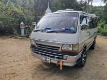 https://riyasewana.com/uploads/toyota-dolphin-lh113-1850324892.jpg
